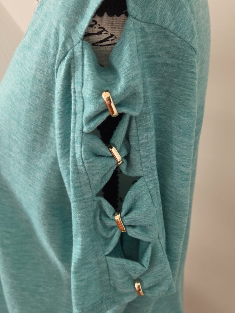 Late August L Aqua Cutout Sleeve Top Gold Hardware Soft Knit